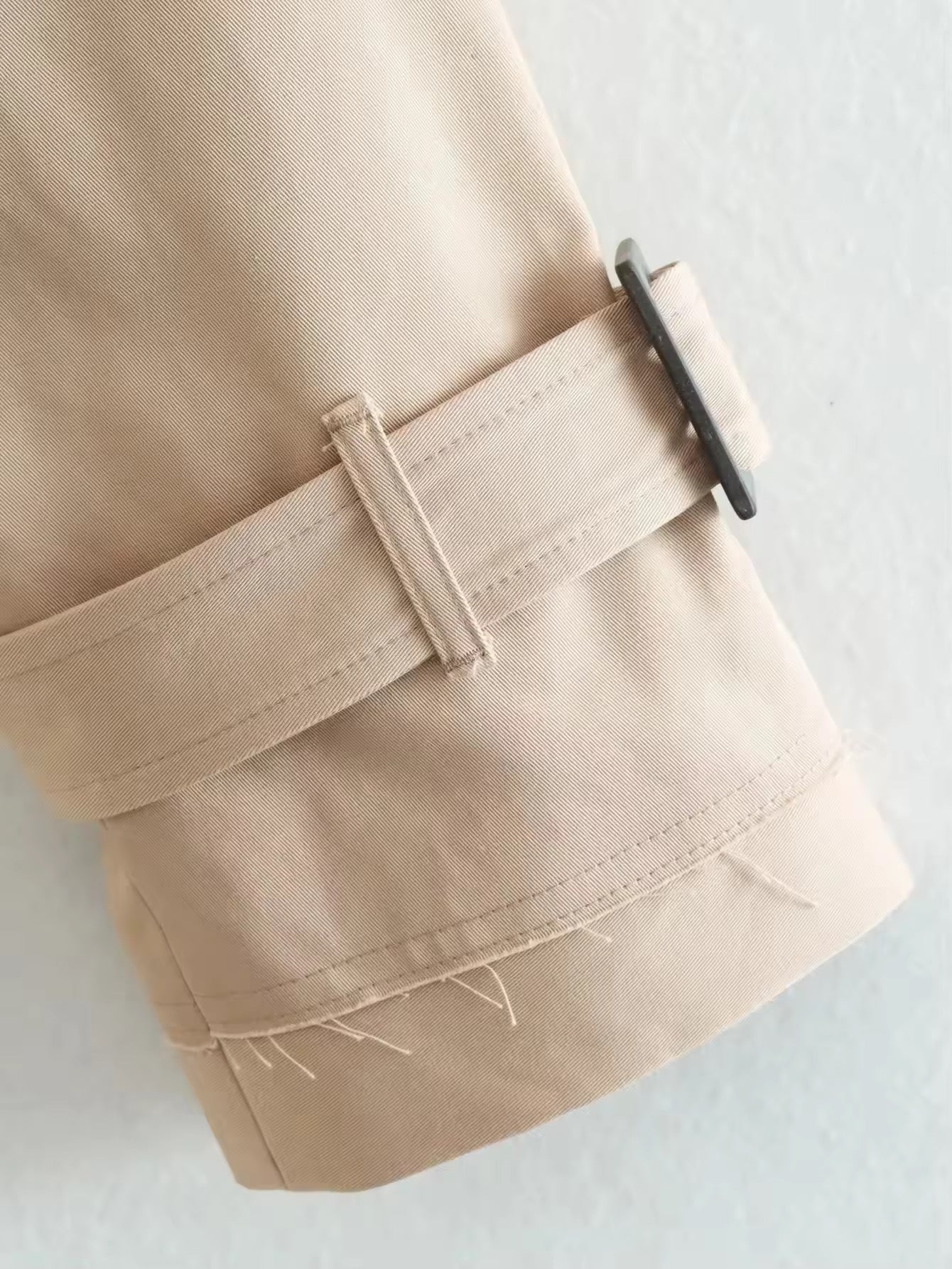 VICTORIA TRENCH COAT