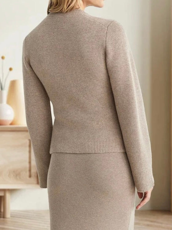 Claire_Strickjacke_Taupe3_3.4