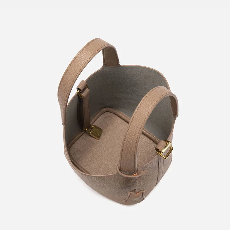 ISA TASCHE