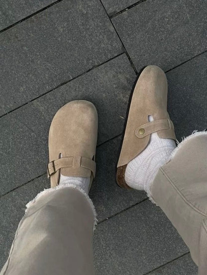 HELEN CLOGS