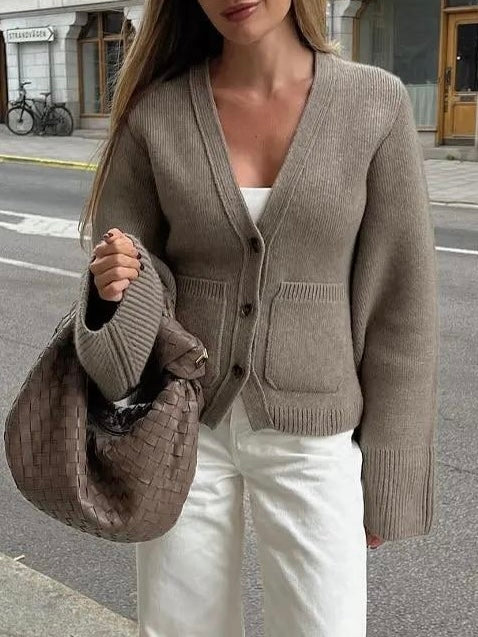 Amara_Strickjacke1_3.4