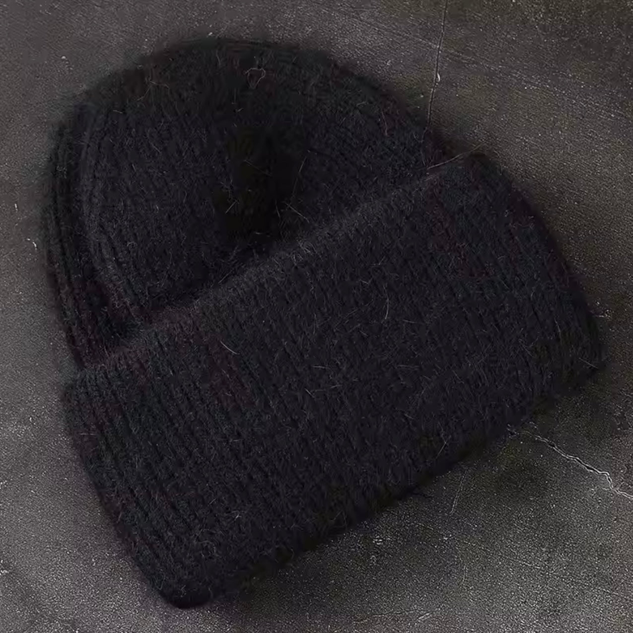 Angora_Muetze_Schwarz_qdrt