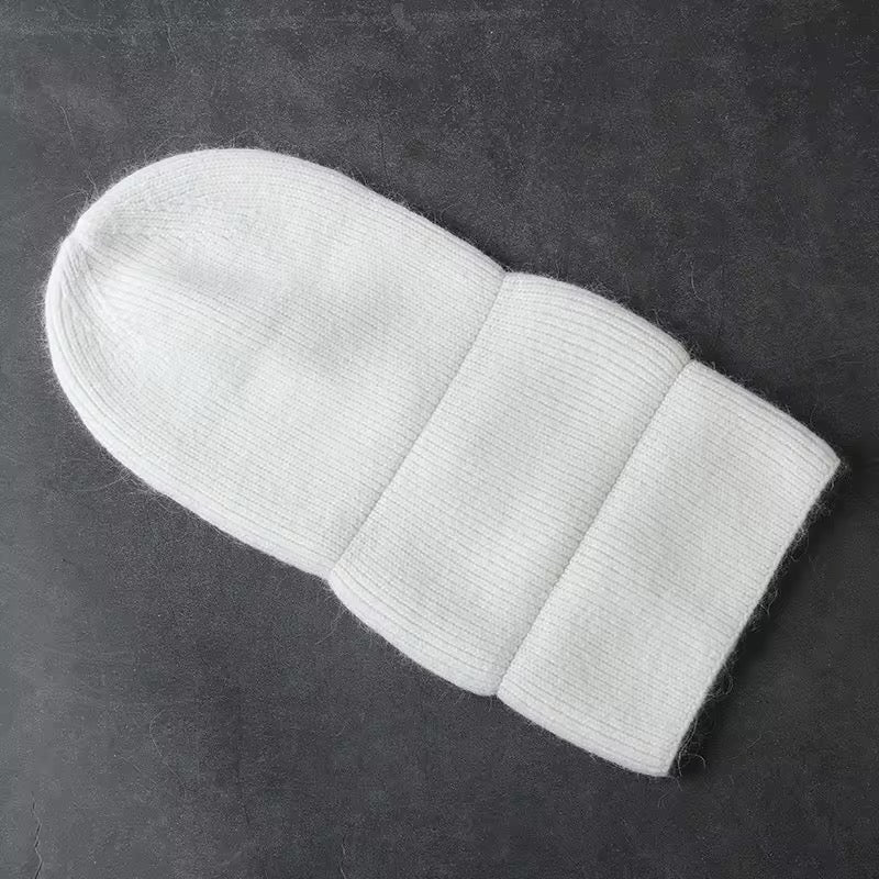 Angora_Muetze_Weiss4_qdrt