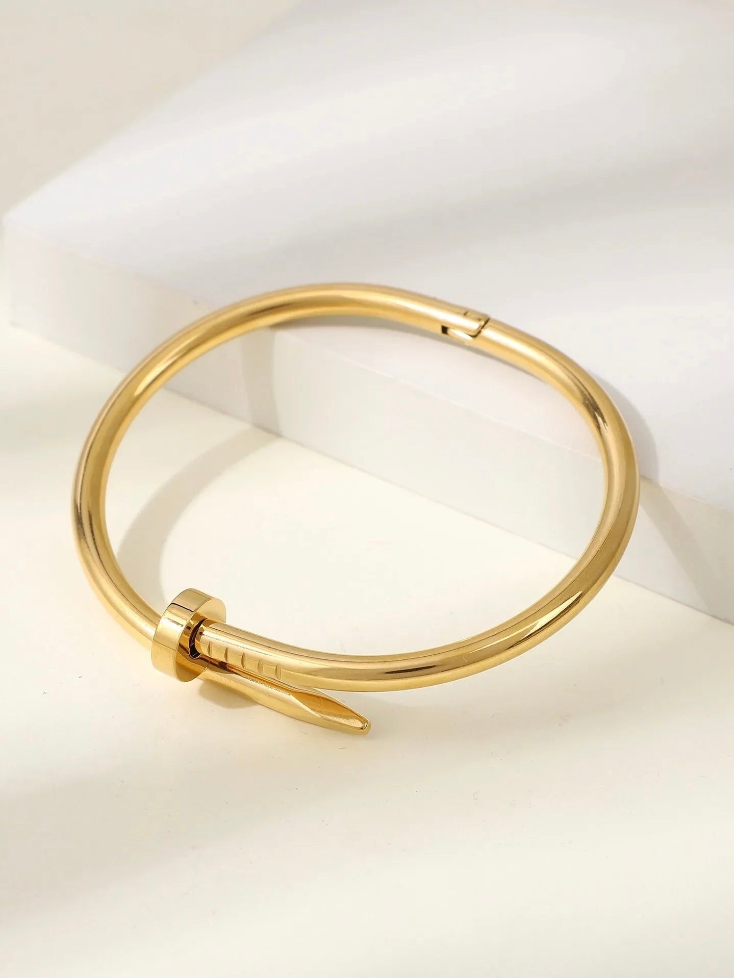 Clavo_Armband_Gold1_3.4